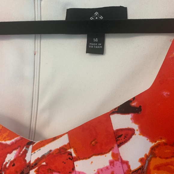 Bright colorful summer Dress - Picture 2 of 4